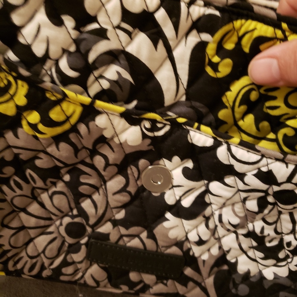 Vera Bradley X2! - Picture 3 of 8